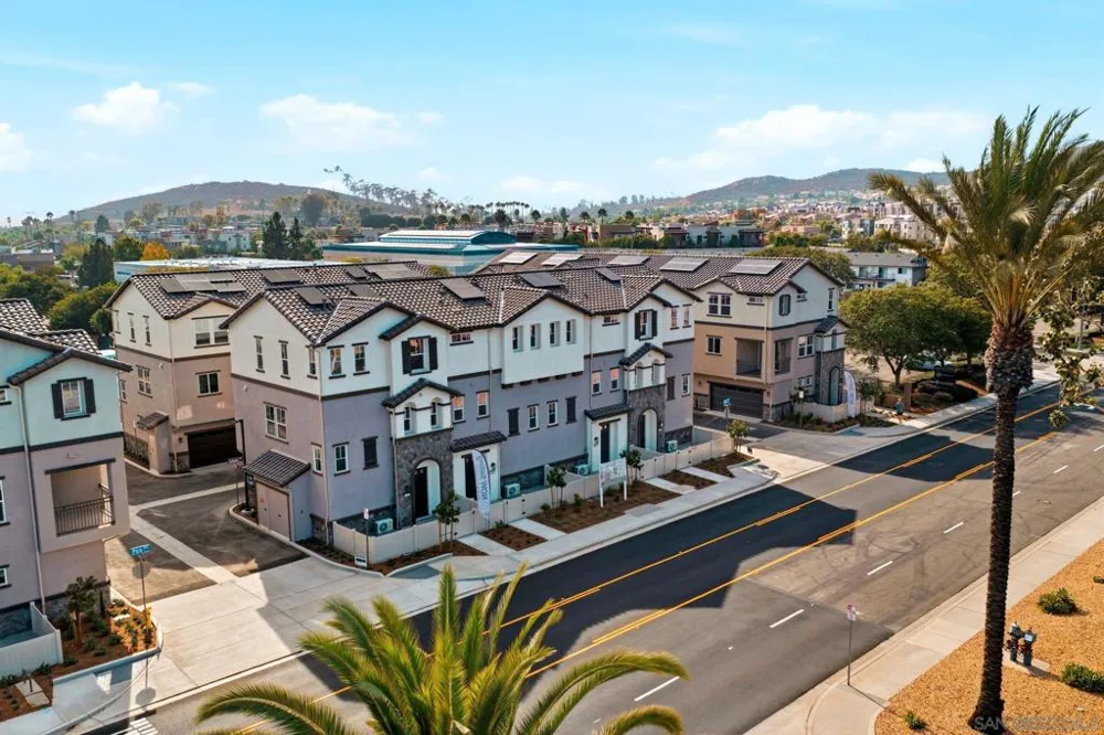 244 Pico Ave #5 San Marcos, CA 92069