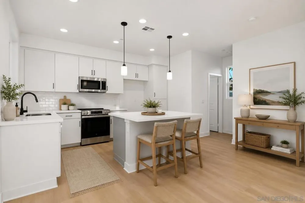 244 Pico Ave #5 San Marcos, CA 92069