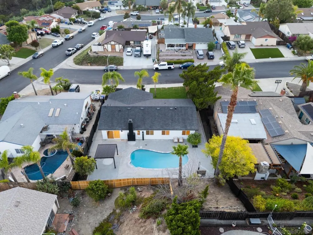 12505 Mustang Dr Poway, CA 92064