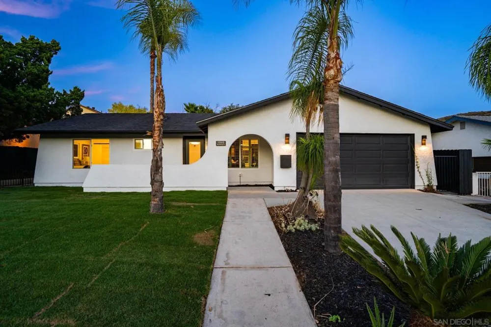 12505 Mustang Dr Poway, CA 92064