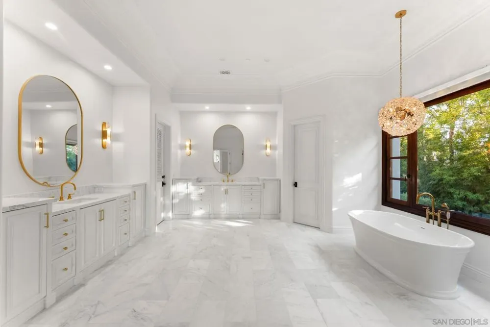 18446 Calle La Serra Rancho Santa Fe, CA 92091