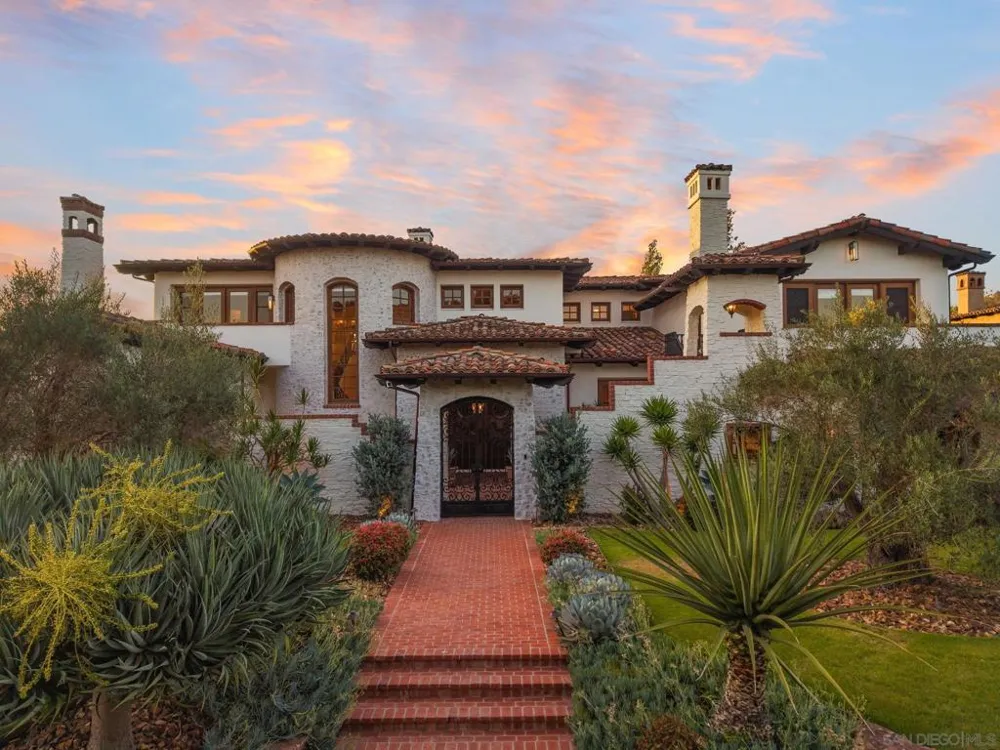 18446 Calle La Serra Rancho Santa Fe, CA 92091