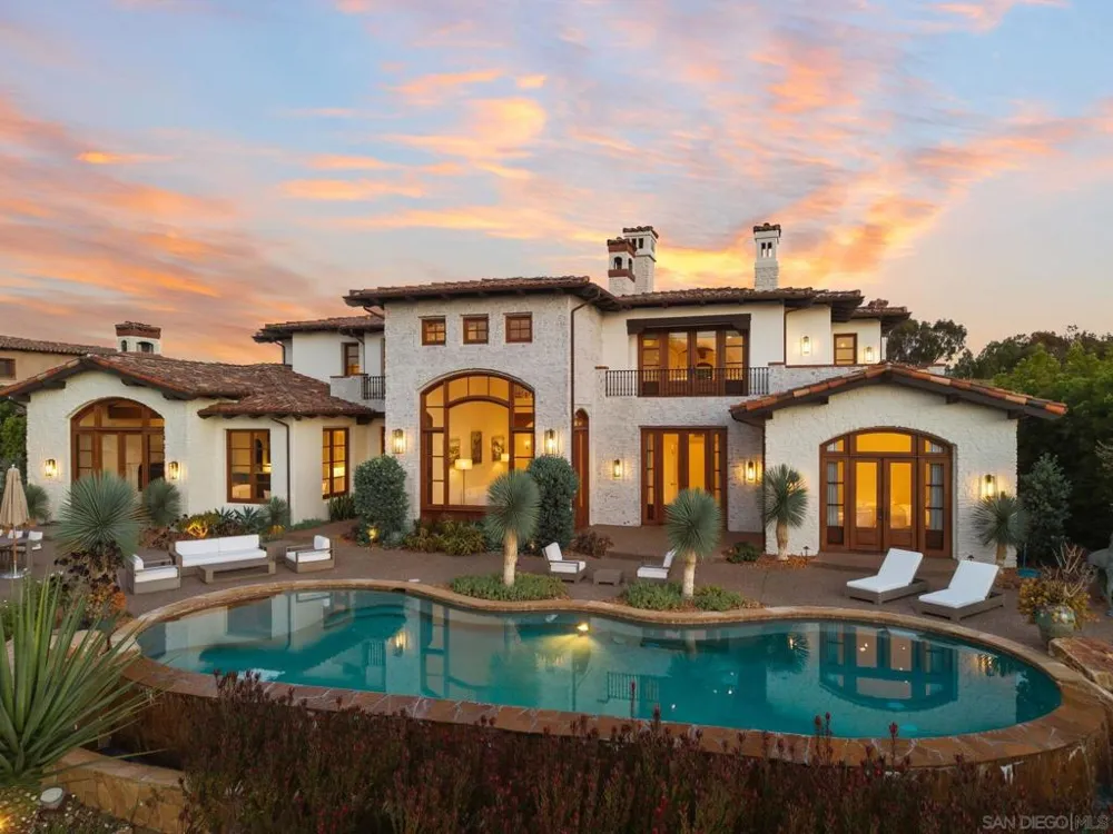 18446 Calle La Serra Rancho Santa Fe, CA 92091