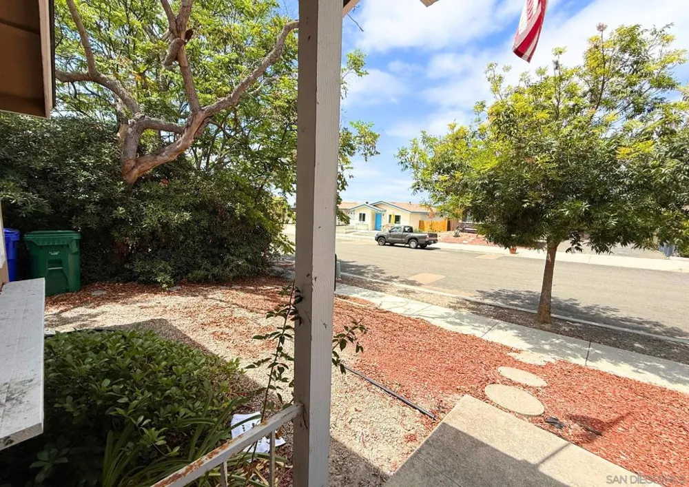 3671 Campus Dr Oceanside, CA 92056