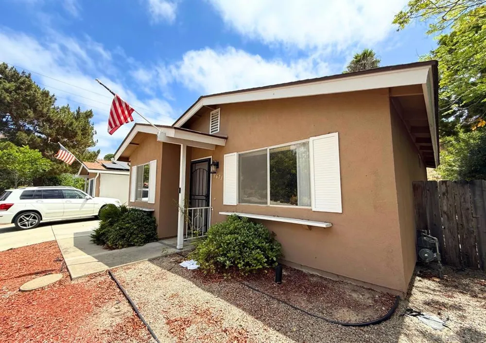 3671 Campus Dr Oceanside, CA 92056
