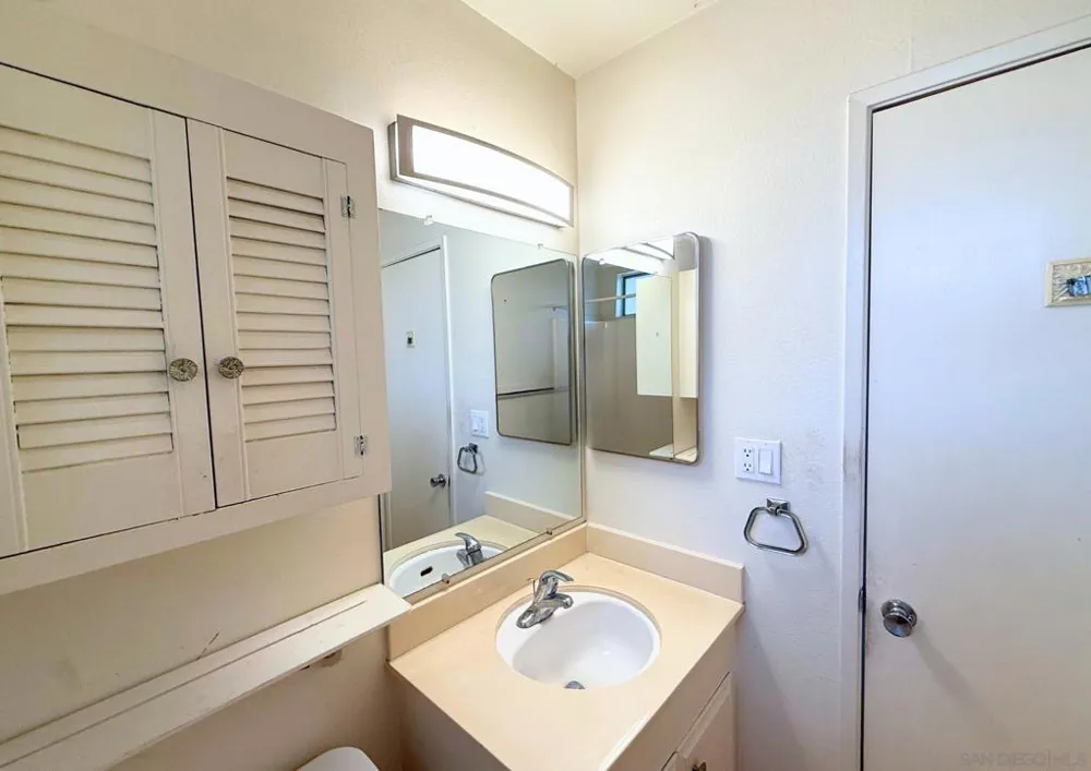 3671 Campus Dr Oceanside, CA 92056
