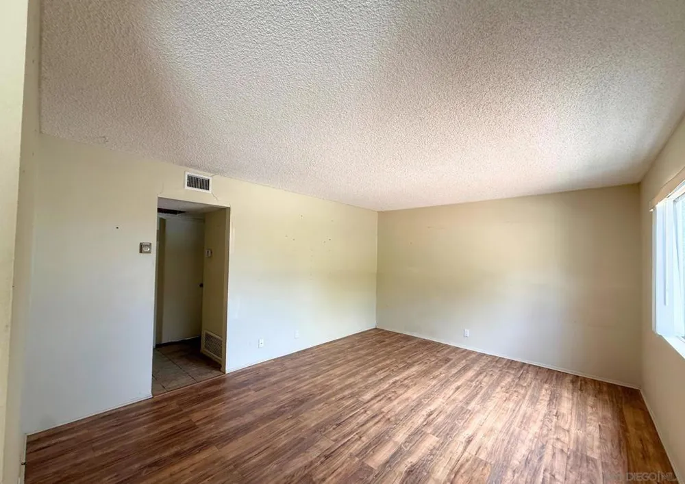 3671 Campus Dr Oceanside, CA 92056