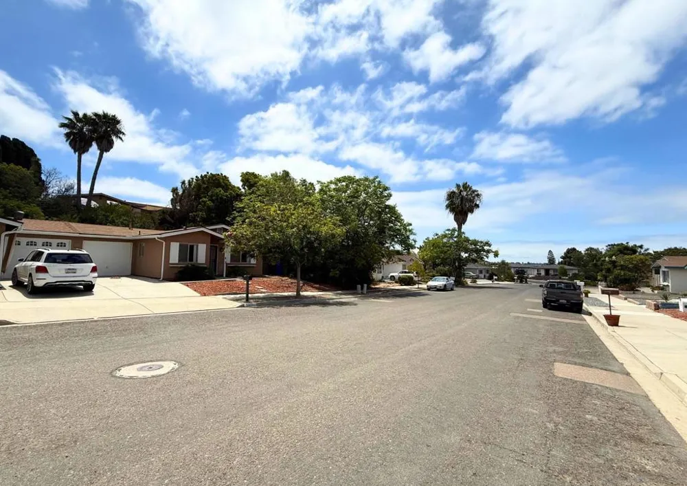 3671 Campus Dr Oceanside, CA 92056