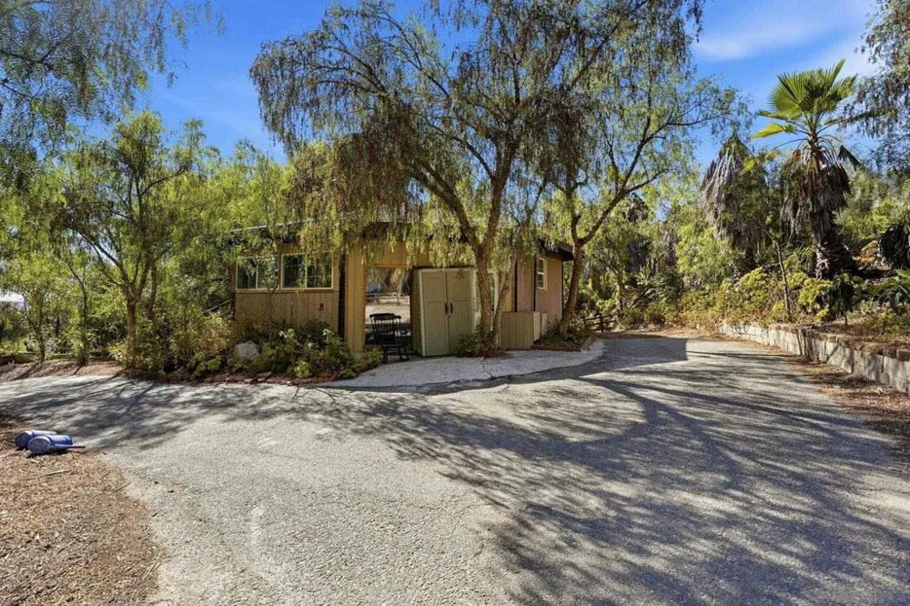 30015 Ridge Creek Valley Center, CA 92082