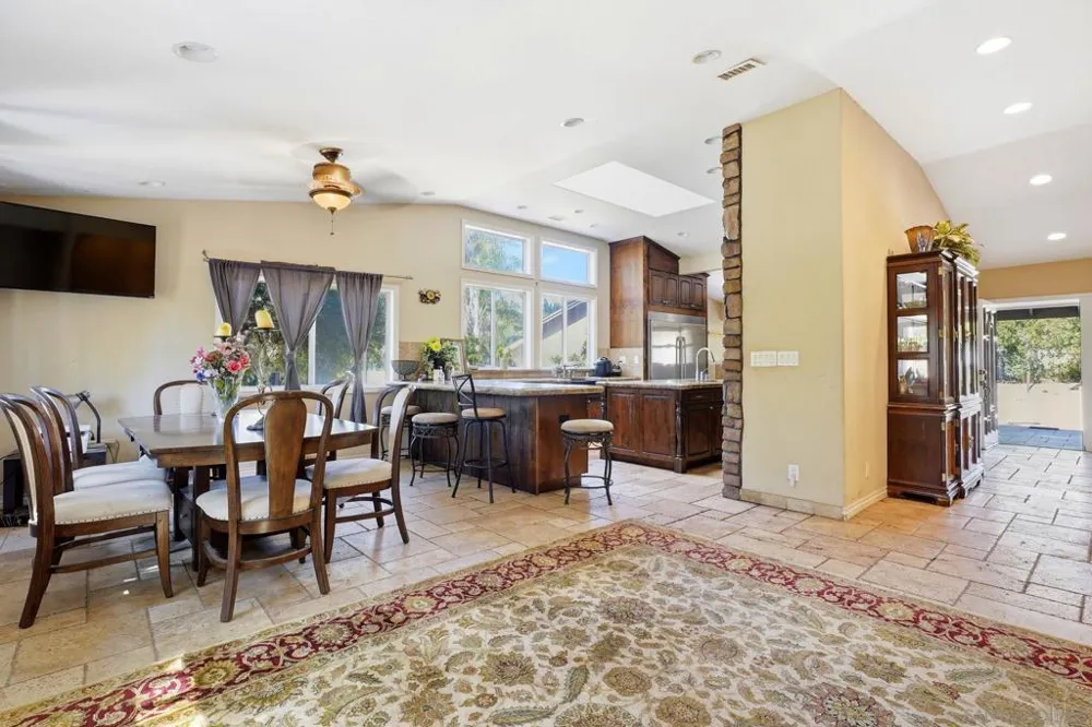 30015 Ridge Creek Valley Center, CA 92082