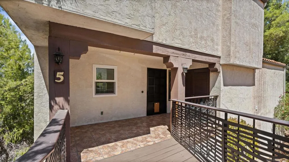 15615 Vista Vicente #5 Ramona, CA 92065