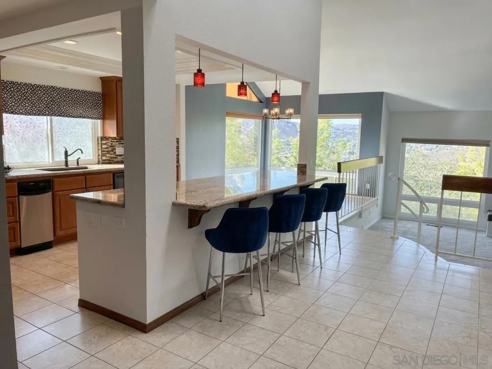 15615 Vista Vicente #5 Ramona, CA 92065