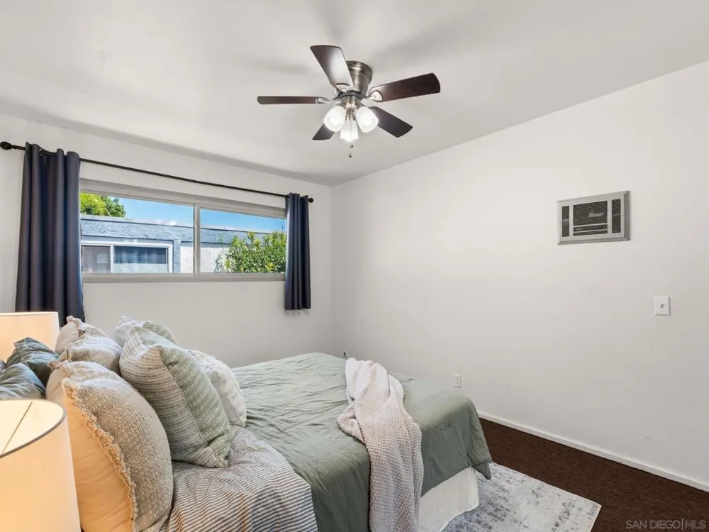 8132 Winter Gardens Blvd #5 Lakeside, CA 92040