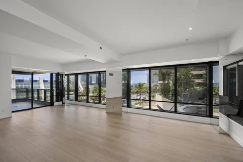 200 Harbor Drive #703