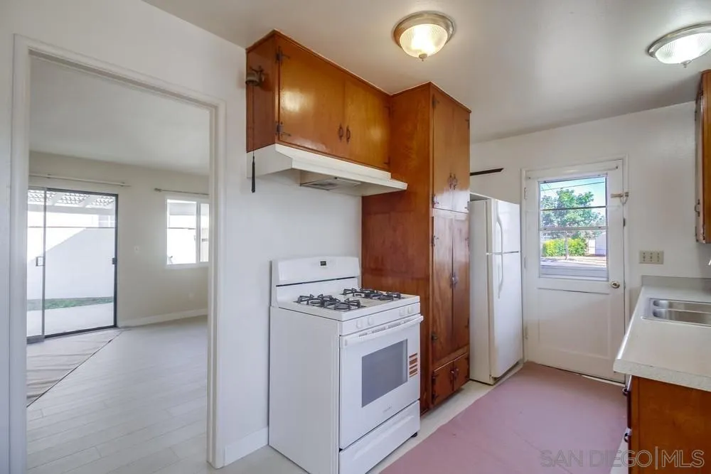 2862 Mimika Pl San Diego, CA 92111