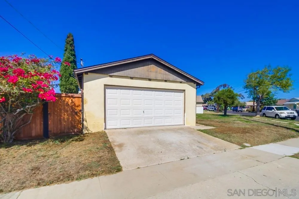 2862 Mimika Pl San Diego, CA 92111