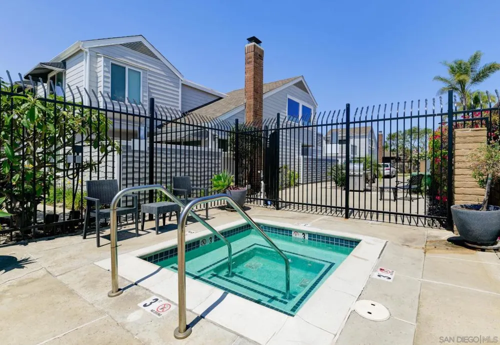 1411 1 Street Coronado, CA 92118