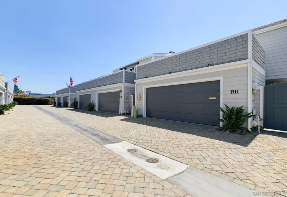 1411 1 Street Coronado, CA 92118