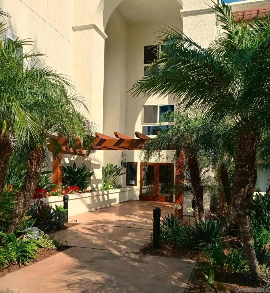 2003 Costa Del Mar Rd #692 Carlsbad, CA 92009