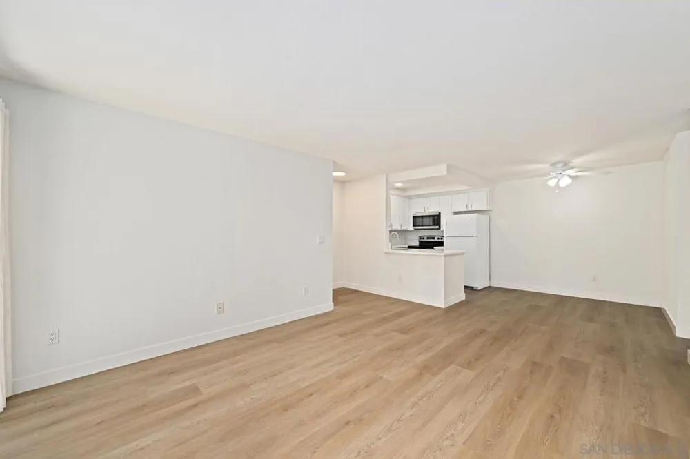 432 Edgehill Ln. #145 Oceanside, CA 92054