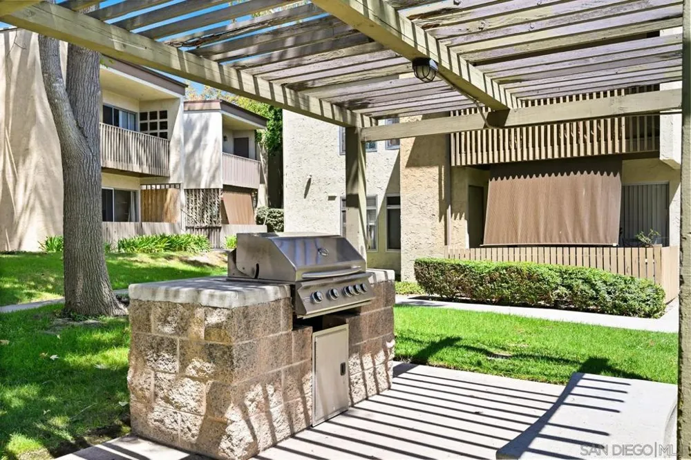 432 Edgehill Ln. #145 Oceanside, CA 92054