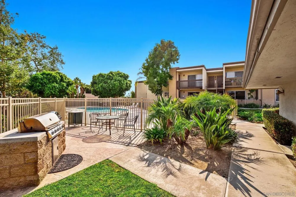 432 Edgehill Ln. #145 Oceanside, CA 92054