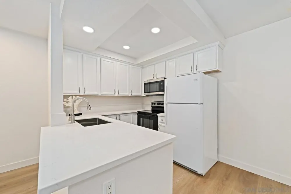 432 Edgehill Ln. #145 Oceanside, CA 92054