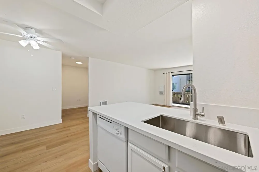 432 Edgehill Ln. #145 Oceanside, CA 92054