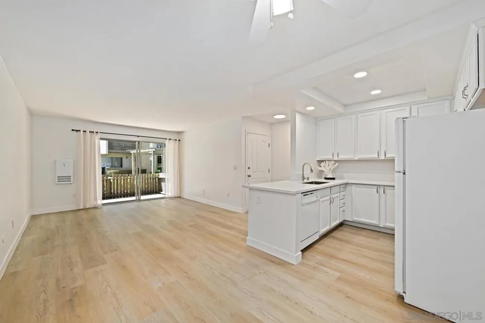 432 Edgehill Ln. #145 Oceanside, CA 92054