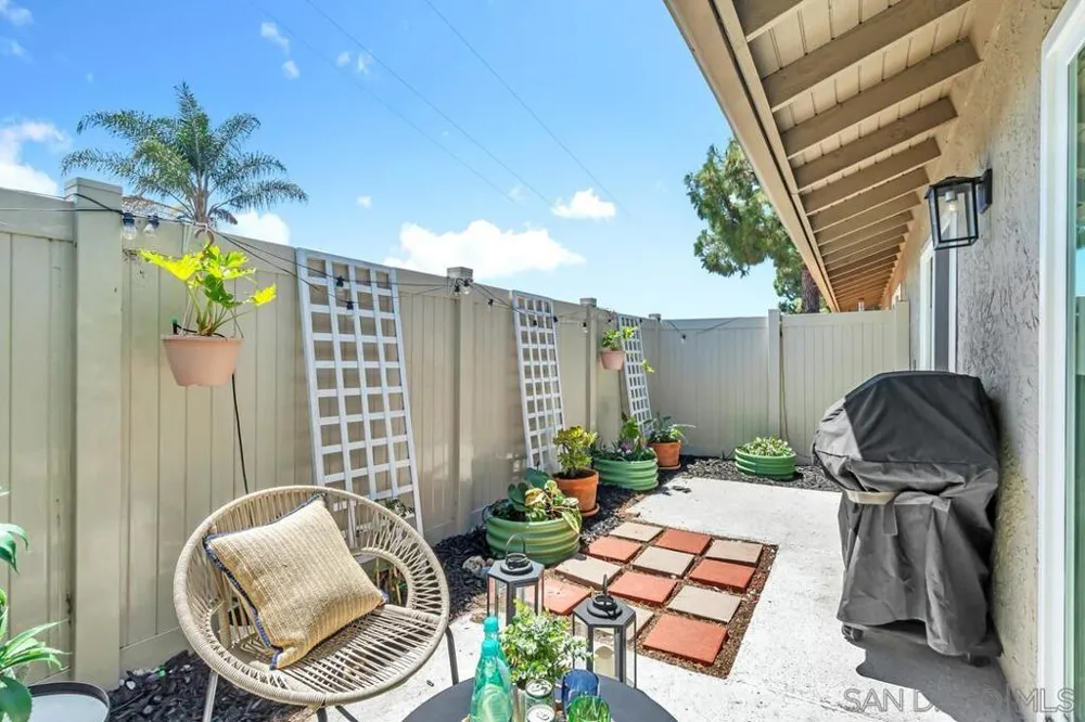 7000 Saranac St. ##44 La Mesa, CA 91942