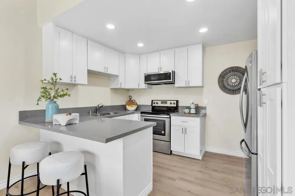 7000 Saranac St. ##44 La Mesa, CA 91942