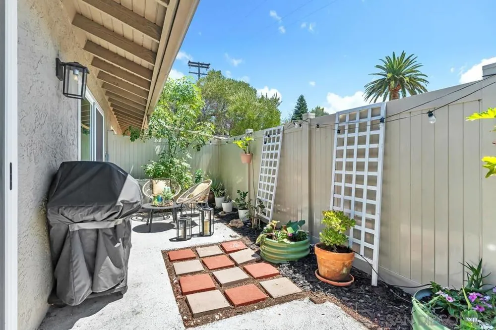 7000 Saranac St. ##44 La Mesa, CA 91942