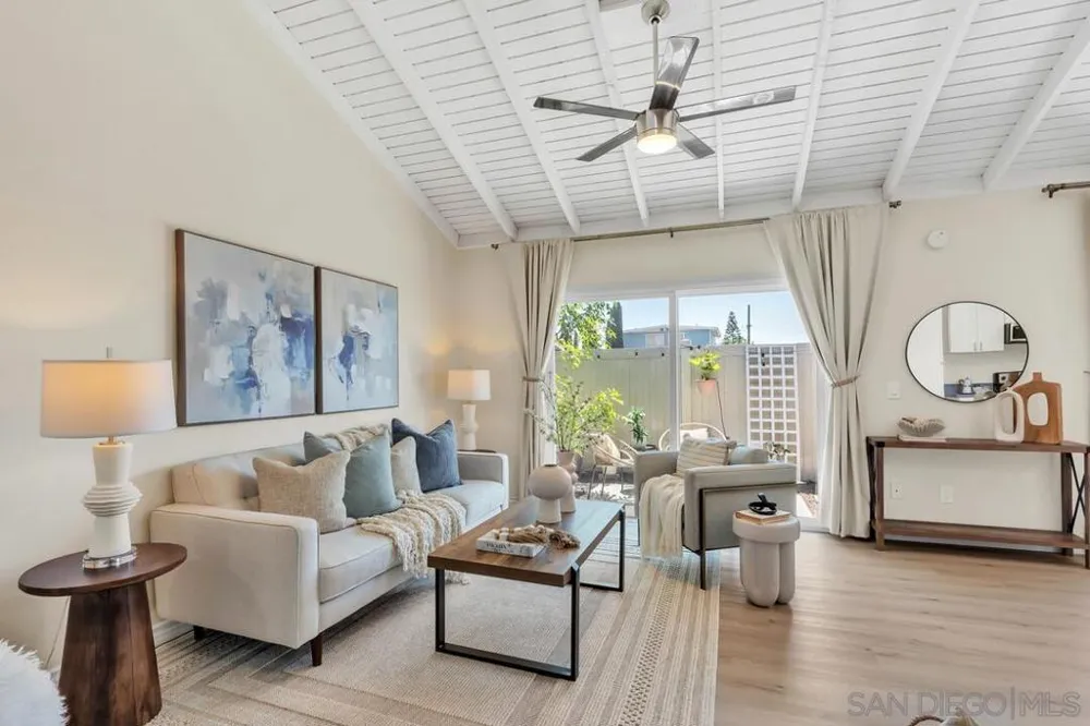 7000 Saranac St. ##44 La Mesa, CA 91942