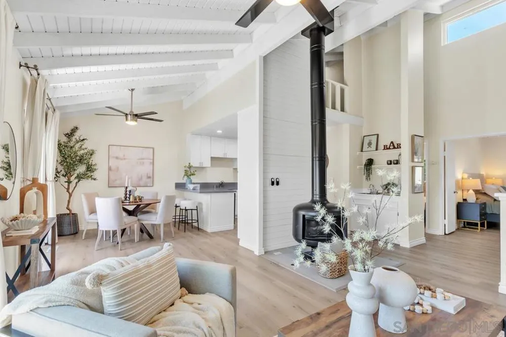7000 Saranac St. ##44 La Mesa, CA 91942