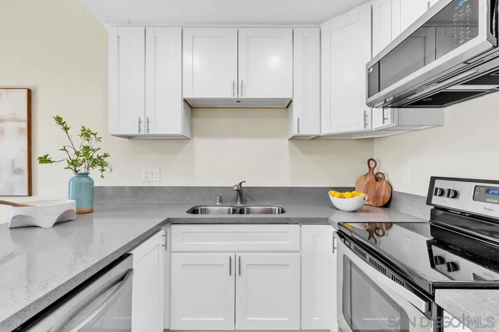 7000 Saranac St. ##44 La Mesa, CA 91942