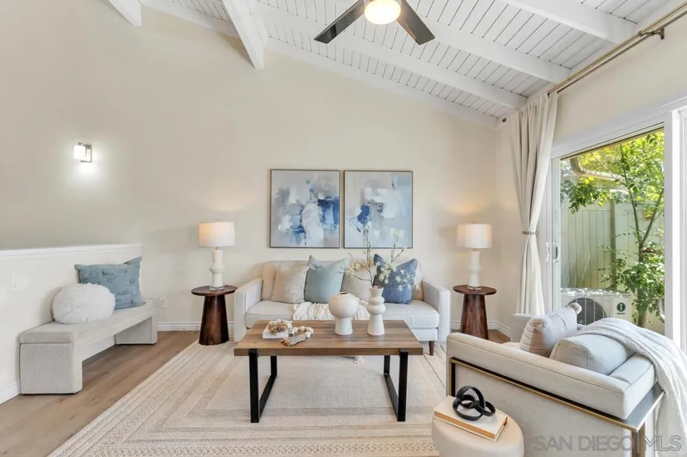 7000 Saranac St. ##44 La Mesa, CA 91942