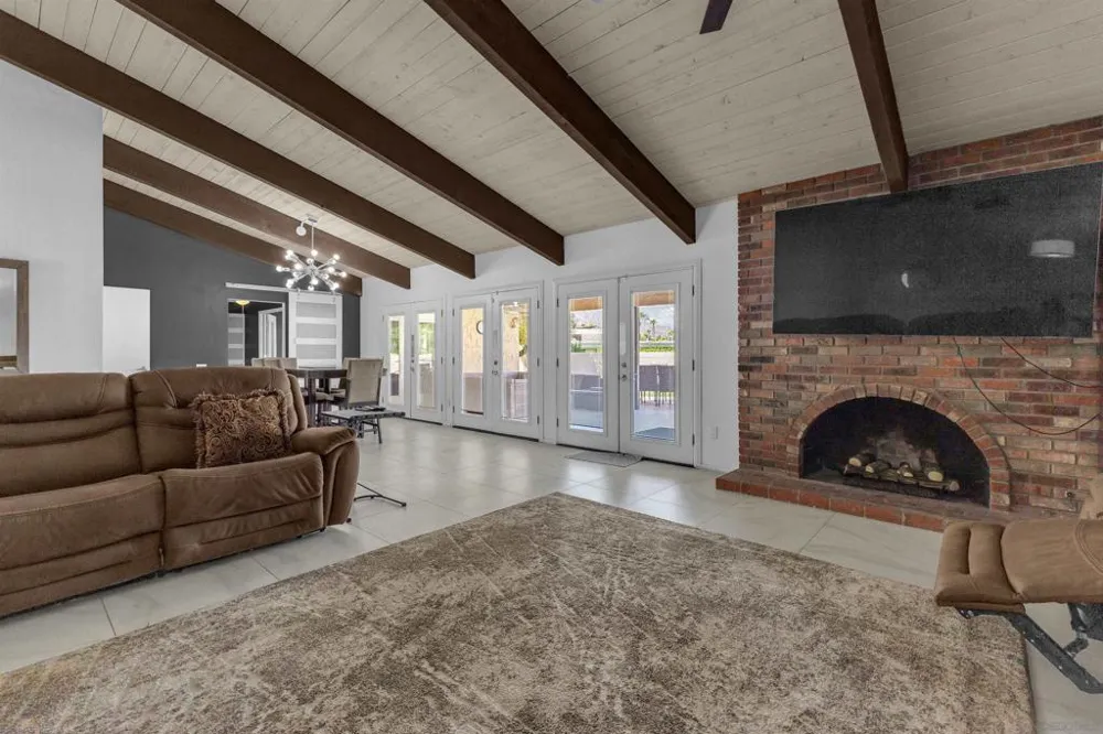1338 E Via Estrella Palm Springs, CA 92264