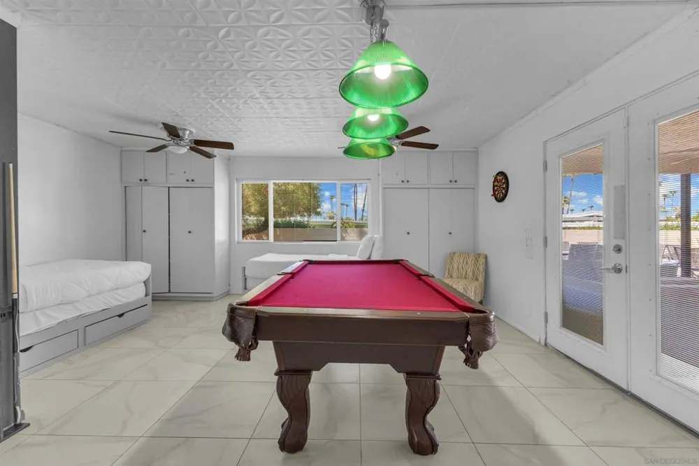 1338 E Via Estrella Palm Springs, CA 92264