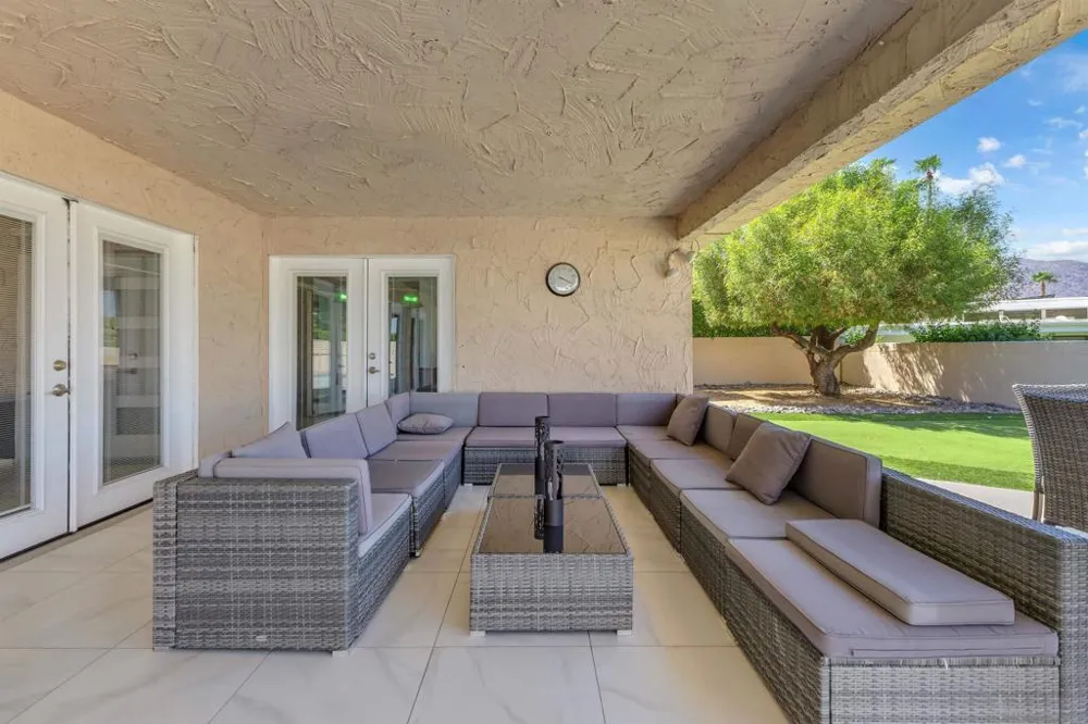 1338 E Via Estrella Palm Springs, CA 92264