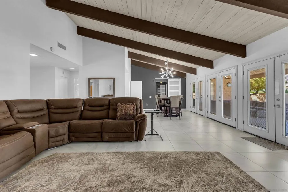 1338 E Via Estrella Palm Springs, CA 92264