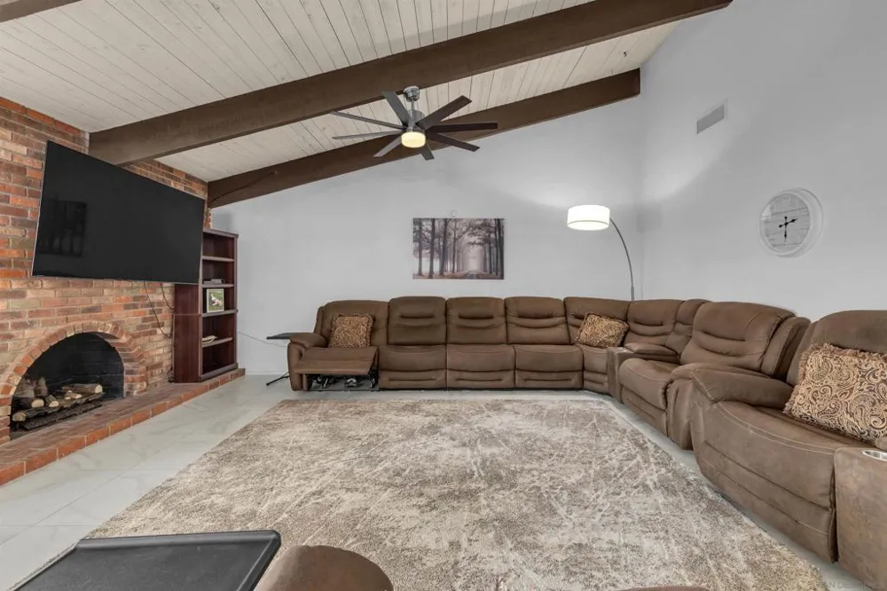 1338 E Via Estrella Palm Springs, CA 92264