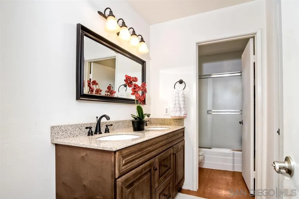 4351 Caminito Del Diamante #81 San Diego, CA 92121