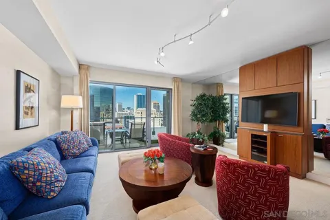 645 Front Street #1804