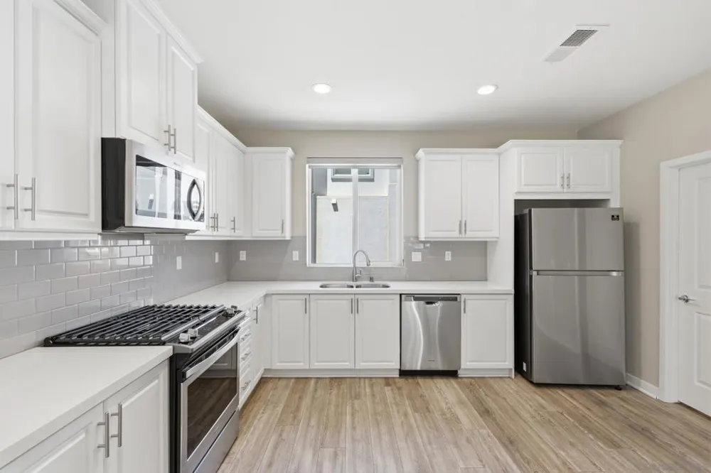 2601 Cranston #710 Escondido, CA 92025
