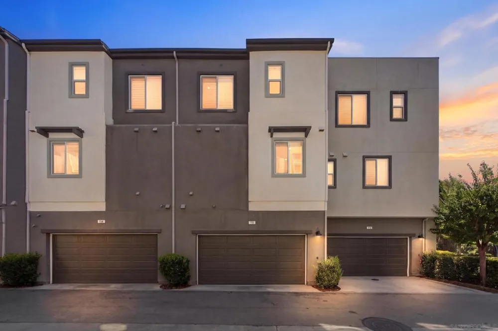 2601 Cranston #710 Escondido, CA 92025
