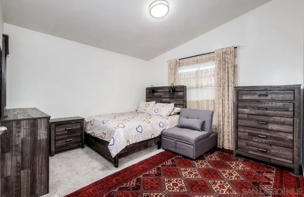 549 Marble St El Cajon, CA 92020