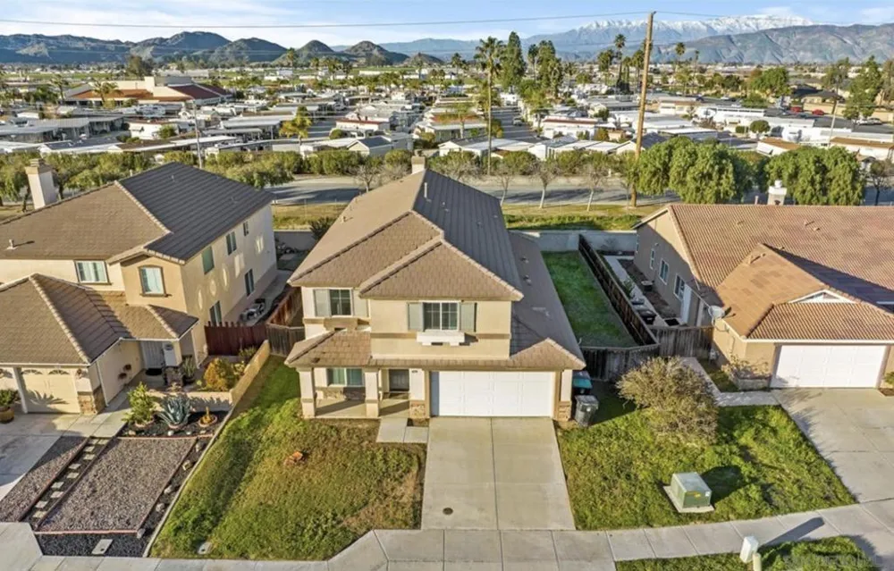 4190 Rainbow View Way Hemet, CA 92545