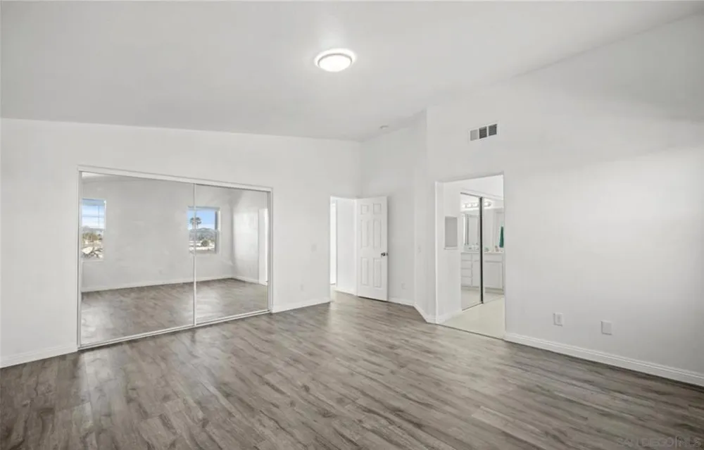 4190 Rainbow View Way Hemet, CA 92545