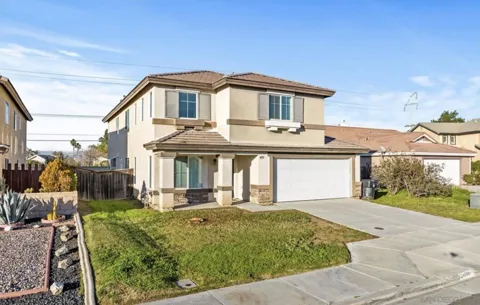 4190 Rainbow View Way