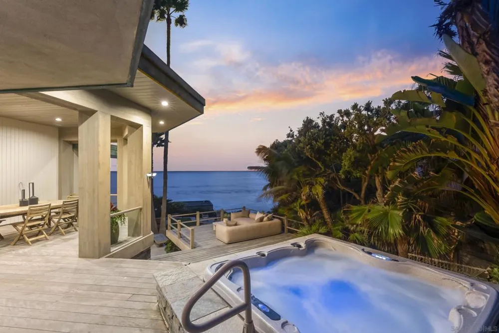 7136 Vista Del Mar Ave La Jolla, CA 92037